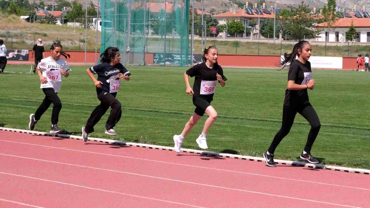 Erzincan\'da U14 Türkiye Şampiyonası Coşkusu