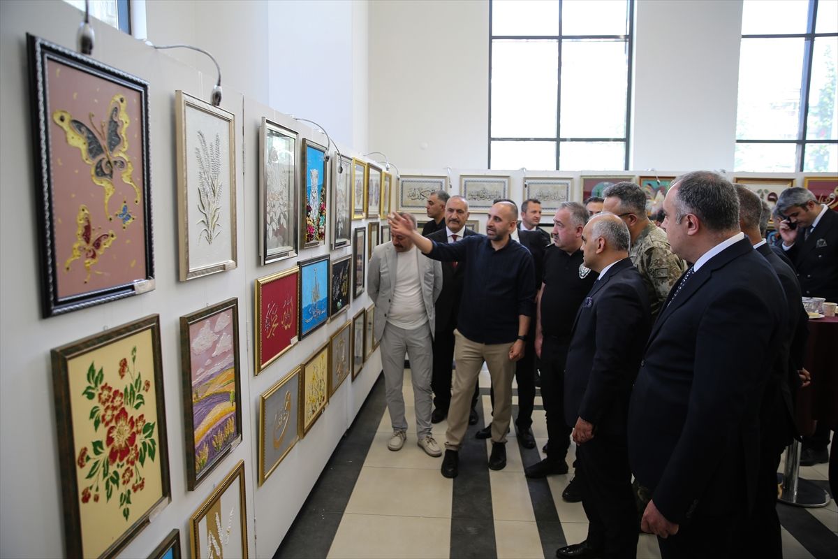 Van\'da Hükümlülerin Sanat Sergisi