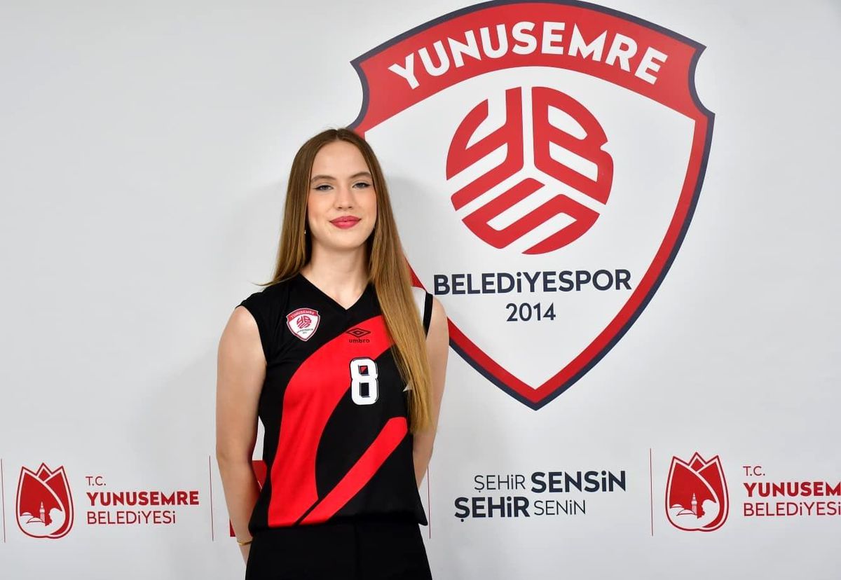 Yunusemre'de smaçör Rengin Nuhoğlu yuvada kaldı
