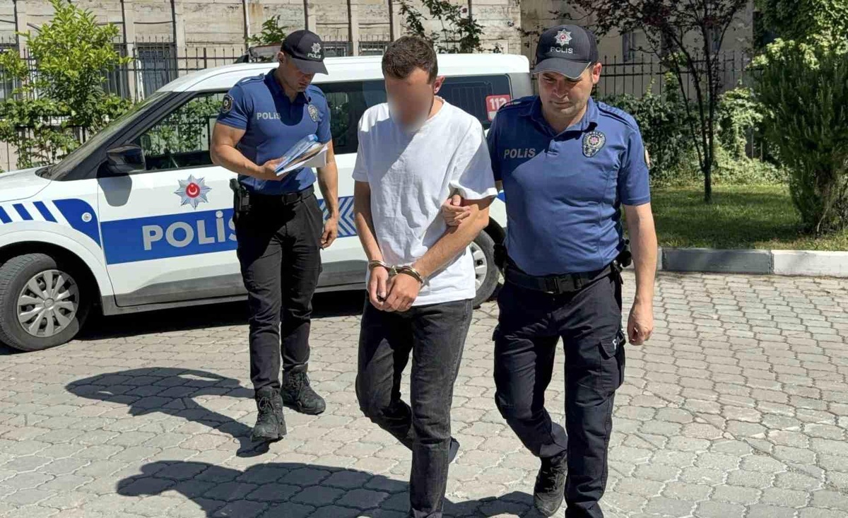 Alacak-verecek kavgasında bıçakla yaralama