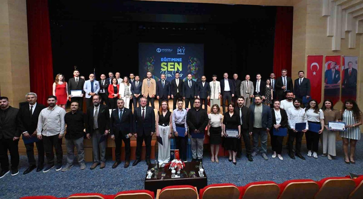 Anadolu Üniversitesi\'nde Mikro Yeterlilikler Lansmanı