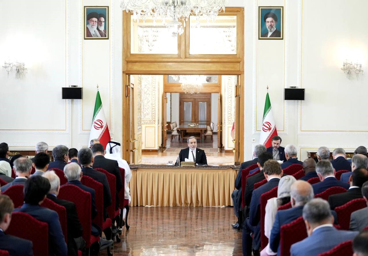İran\'dan Lübnan\'a Savaş Uyarısı