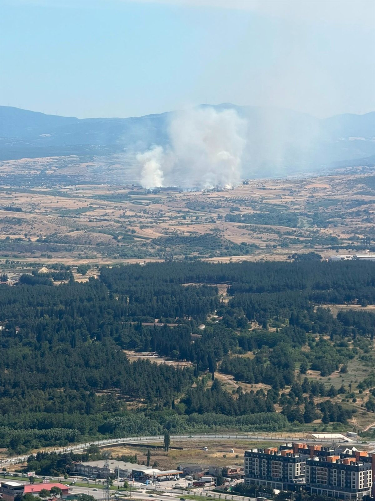 Balıkesir\'de Arazi Yangını Kontrol Altında