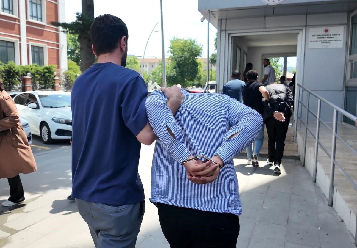Büyükçekmece\'de Altın ve Gümüş Hırsızlığı