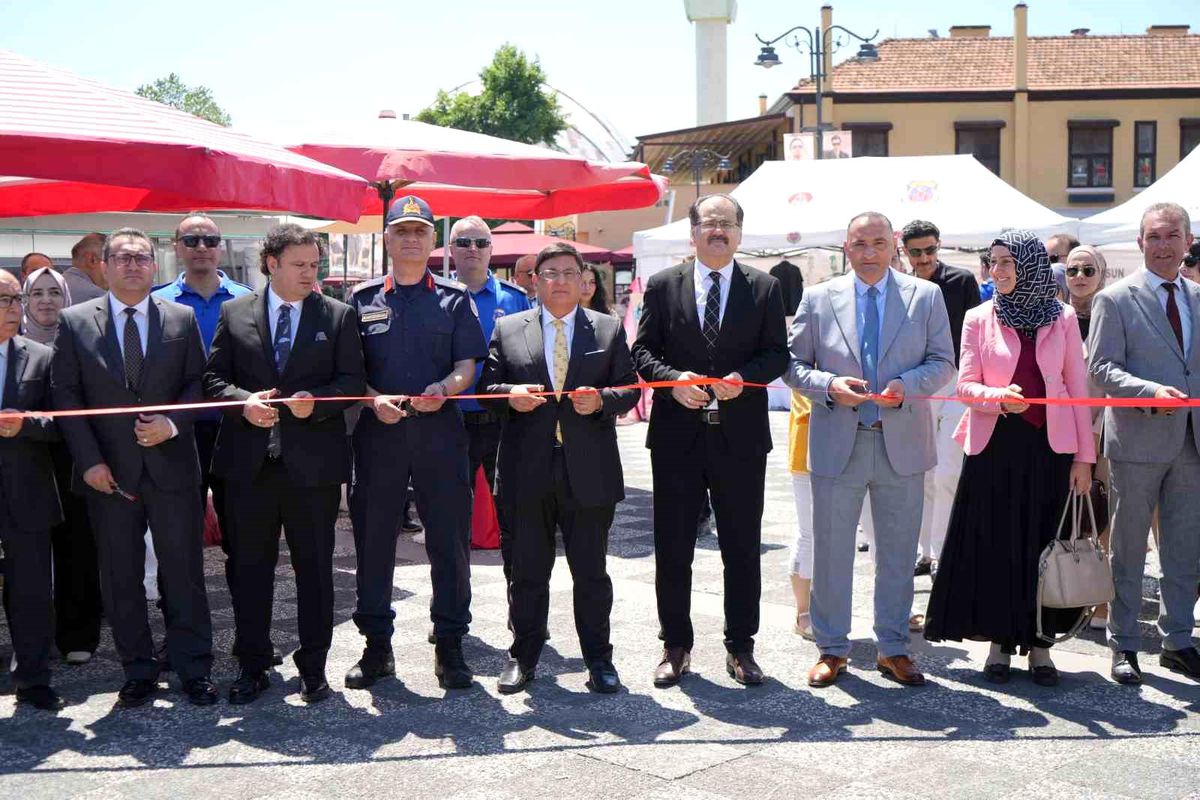Hükümlülerin El Sanatları Sergisi Samsun\'da Açıldı