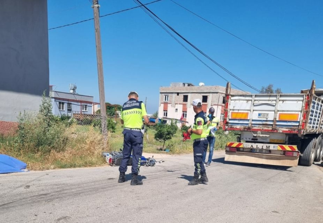 Daha 25 yaşındaydı! <a class='keyword-sd' href='/motosiklet/' title='Motosiklet'>Motosiklet</a> sürücüsünün can verdiği kaza kamerada
