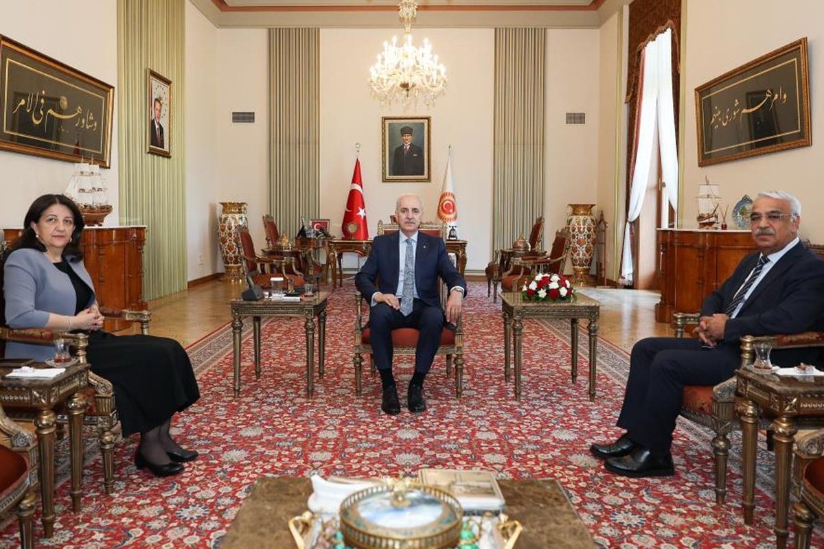 DEM Parti İmralı Heyeti, Kurtulmuş ile görüştü: Yasal düzenlemeler konuşuldu