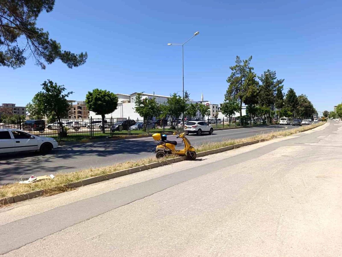 Adıyaman\'da Elektrikli Motosiklet Kazası