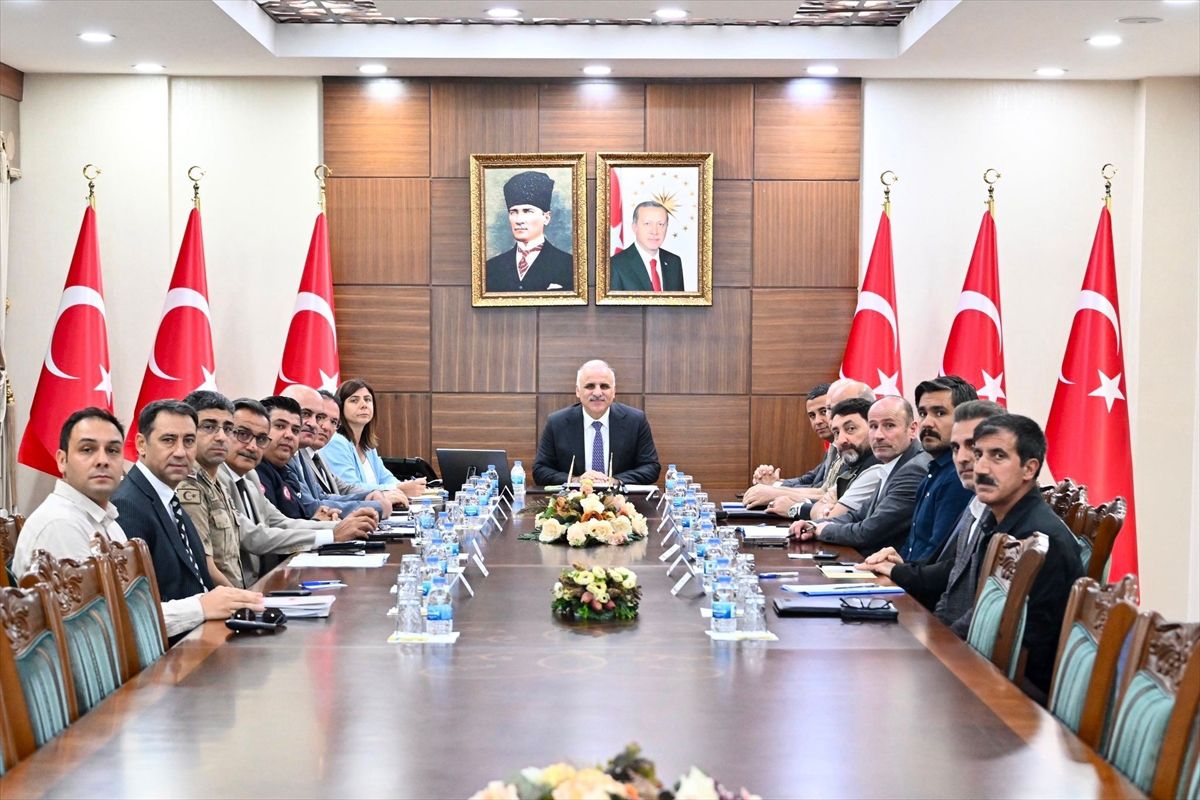 Diyarbakır\'da Anız Yangınları Toplantısı