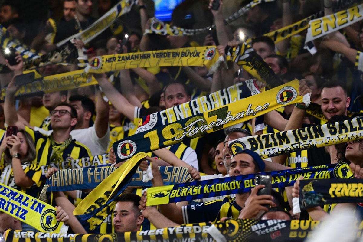 Fenerbahçe Kulübü, sözleşme feshini ve alınan yeni kararı duyurdu
