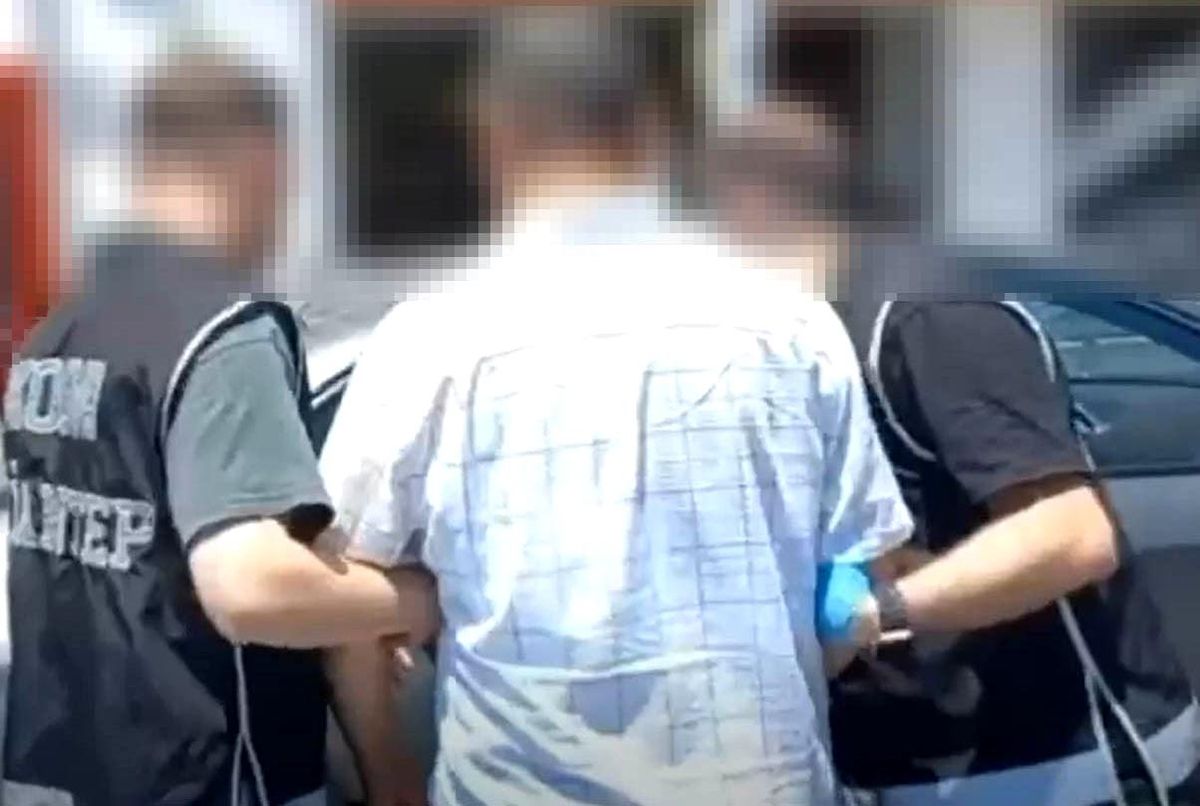 Gaziantep\'te Kaçakçılık Operasyonu: 5 Gözaltı