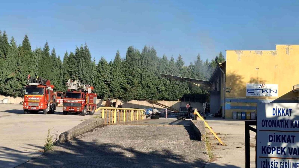 Gediz OSB\'de alüminyum işleme tesisinde patlama 1\'i ağır 3 yaralı