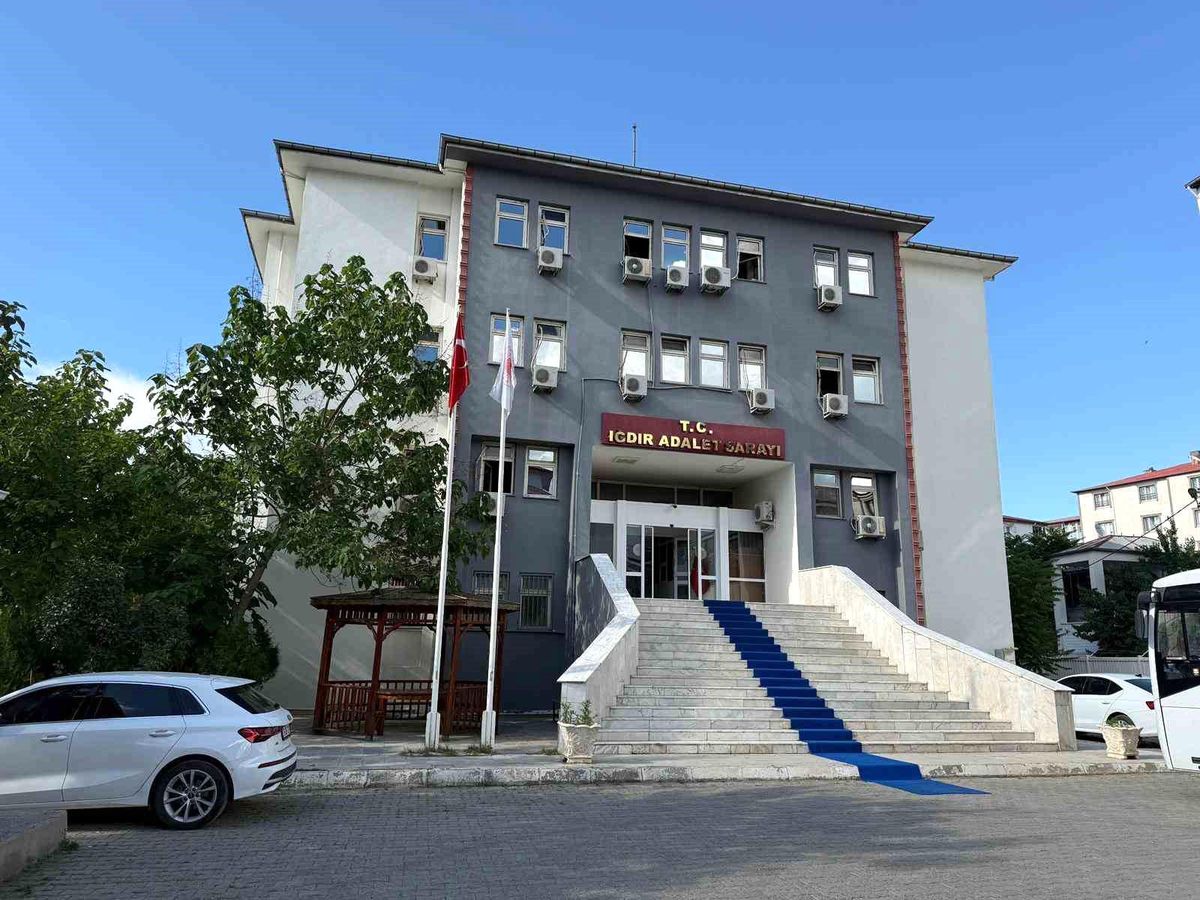 Iğdır\'da Nitelikli Dolandırıcılık Operasyonu