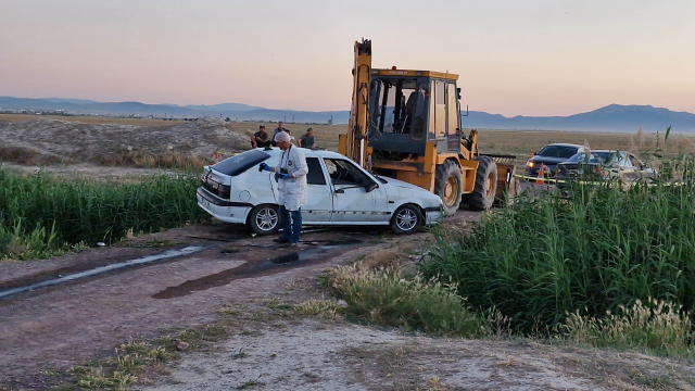 Karaman'da dereye devrilen otomobildeki 3 çocuk öldü, 4 kişi yaralandı