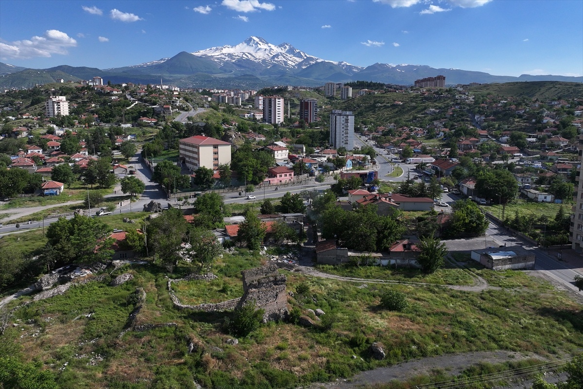 Battalgazi Mahallesi\'nde Tarihi Keşifler