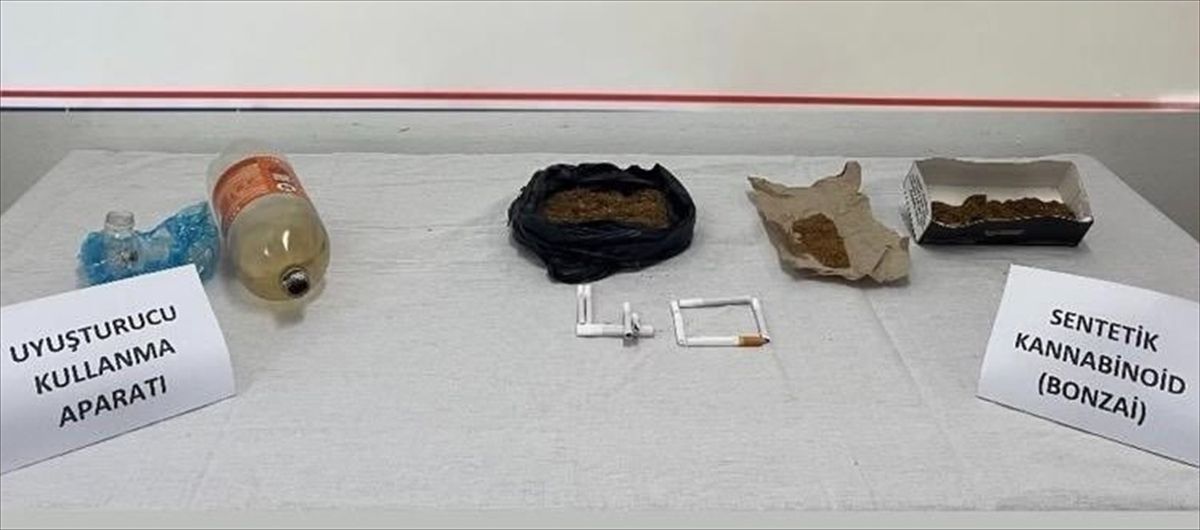 Kırşehir\'de Uyuşturucu Operasyonu: 2 Gözaltı
