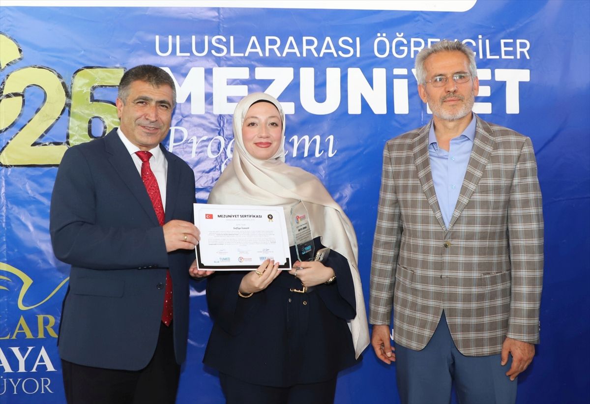 Nevşehir\'de Uluslararası Öğrenci Mezuniyet Töreni