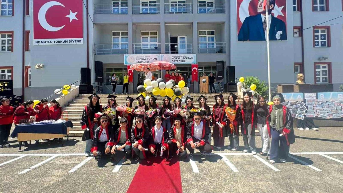 Zonguldak\'ta Mezuniyet Coşkusu