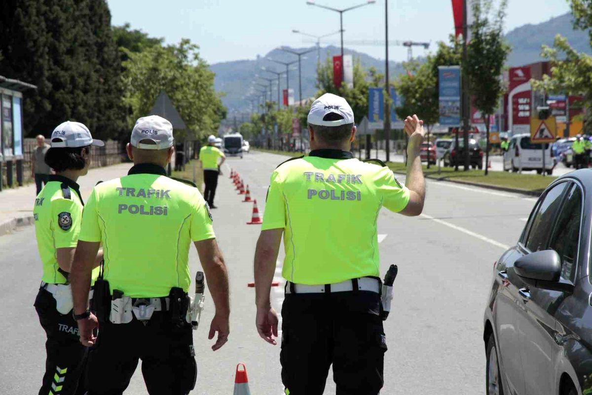 Ordu\'da Trafik Denetimleri: 19 Bin Araç Kontrol Edildi
