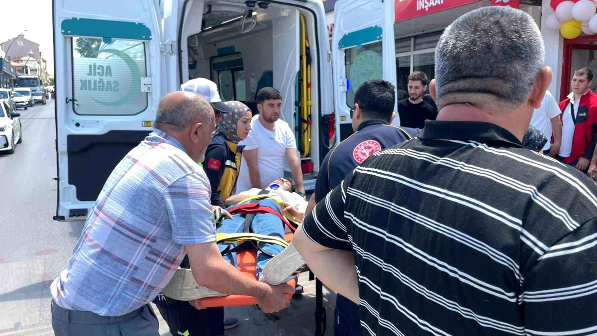 Karaman\'da Motosiklet Kazası: Sürücü Yaralandı