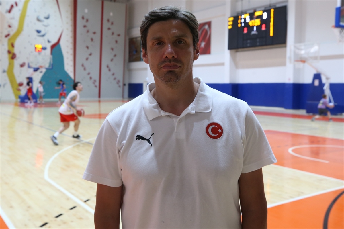 20 Yaş Altı Basketbol Milli Takımı Çanakkale Kampını Tamamladı