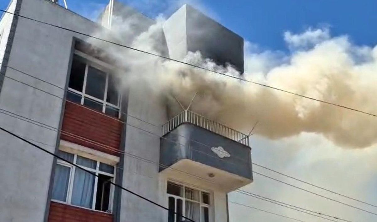 Adıyaman\'da Yangın: Kadın Hastaneye Kaldırıldı