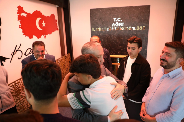 Ağrı'da Evliya Çelebi Öğrenci Değişim Projesi kapsamında gelen öğrenciler ağırlandı