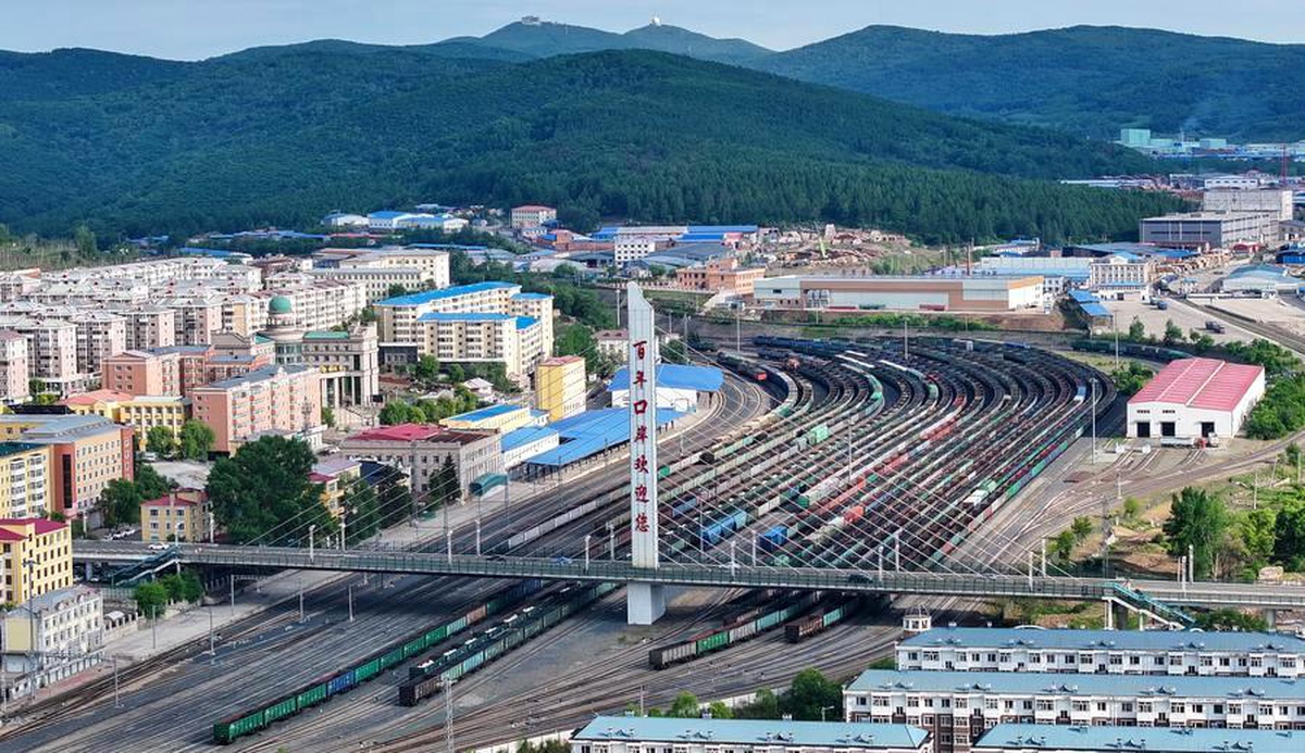 Çin-Avrupa Yük Treni Seferleri 40.000\'i Aştı