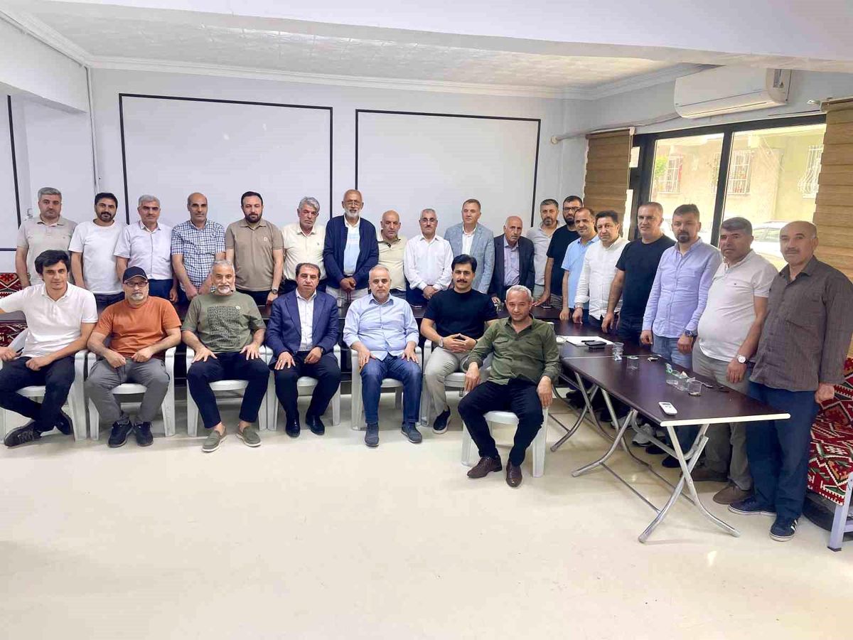 Alikanlılar Derneği\'nde Altun Yeniden Başkan