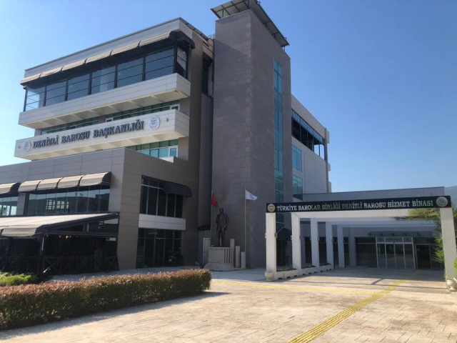 Baro başkanı dahil 12 avukatın gözaltına alındığı operasyondan detaylar! İşte evlerinden çıkanlar
