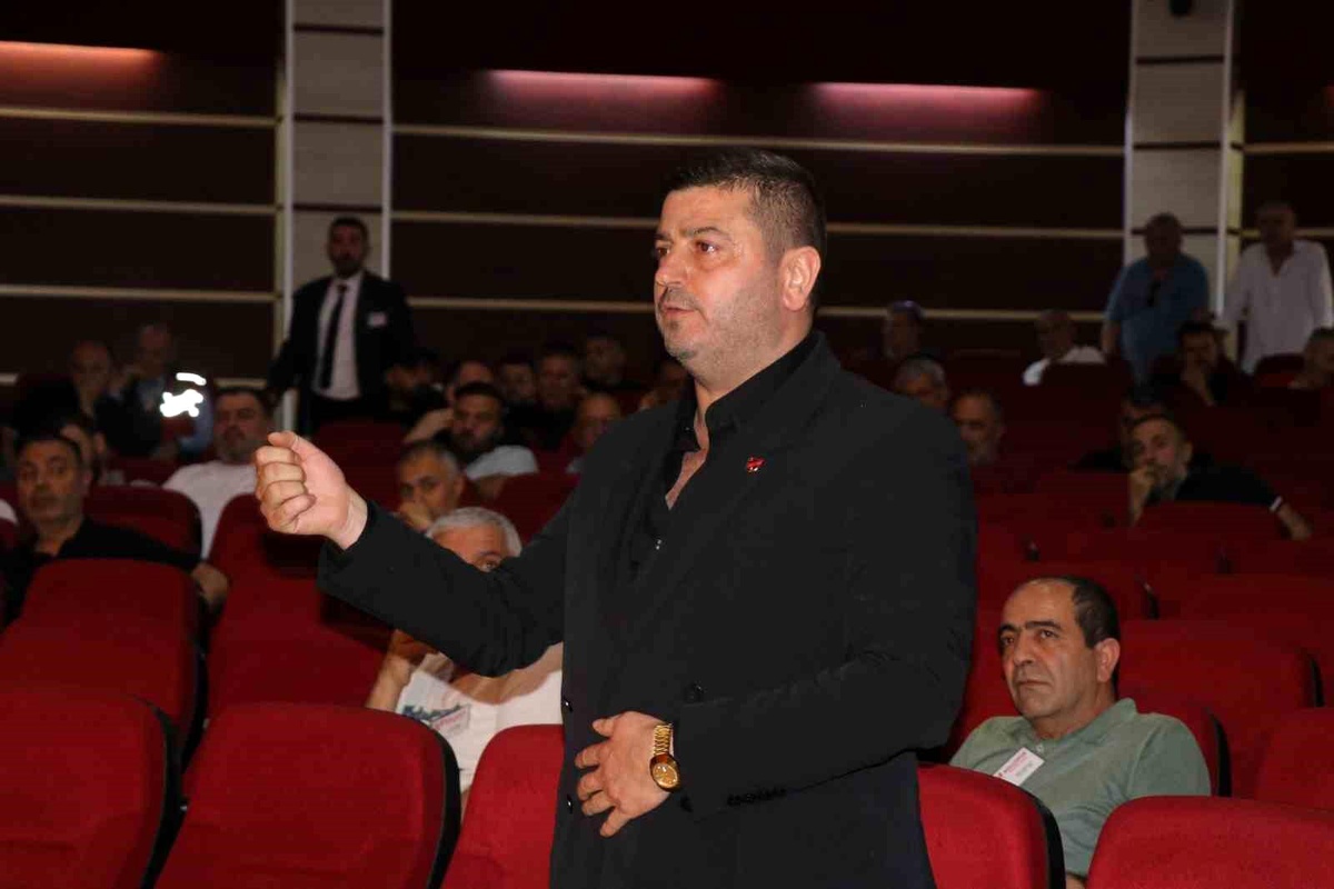 Boluspor'da Erdal Bayrak yeniden başkan seçildi