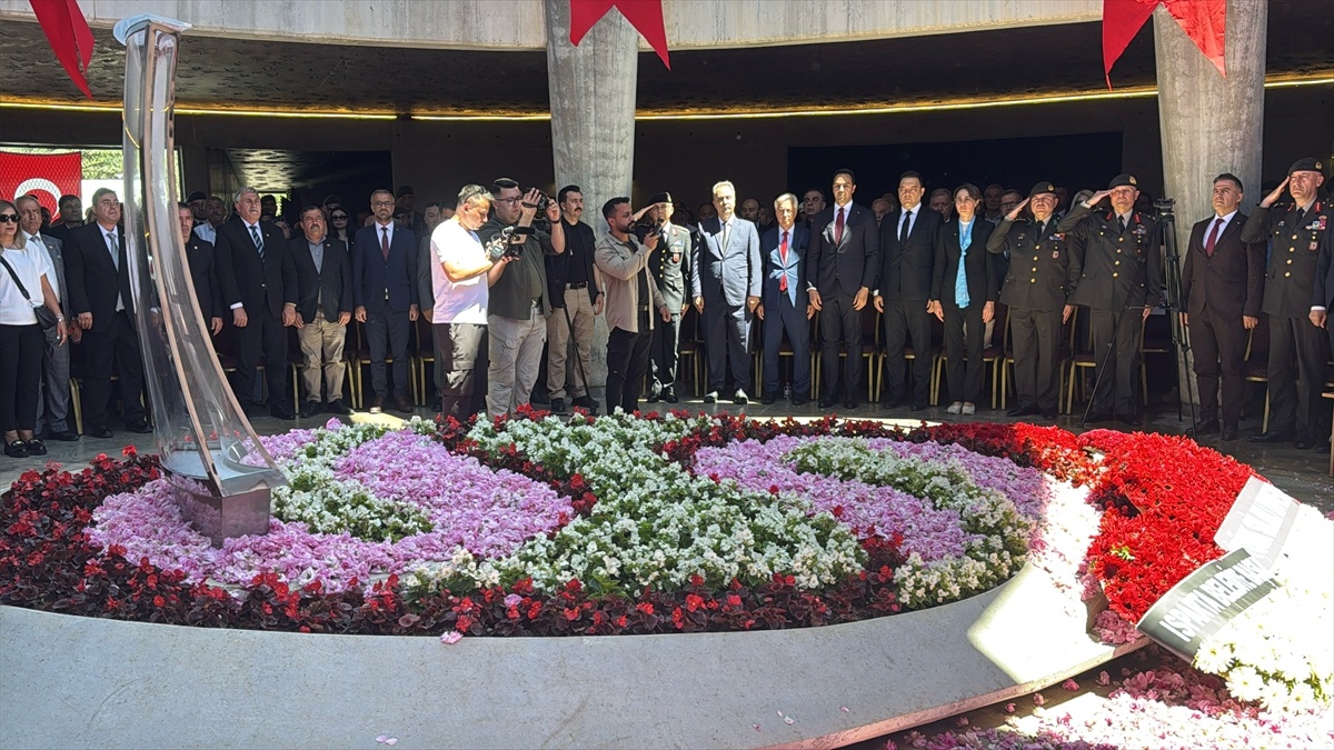 Demirel İçin Anma Töreni