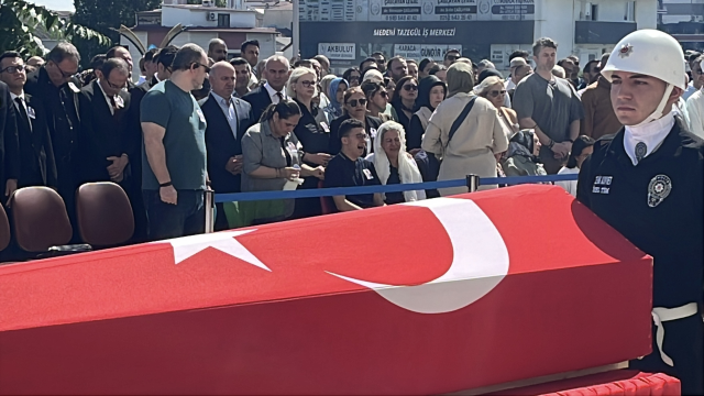 Duruşmada hayatını kaybeden savcı için hüzünlü tören