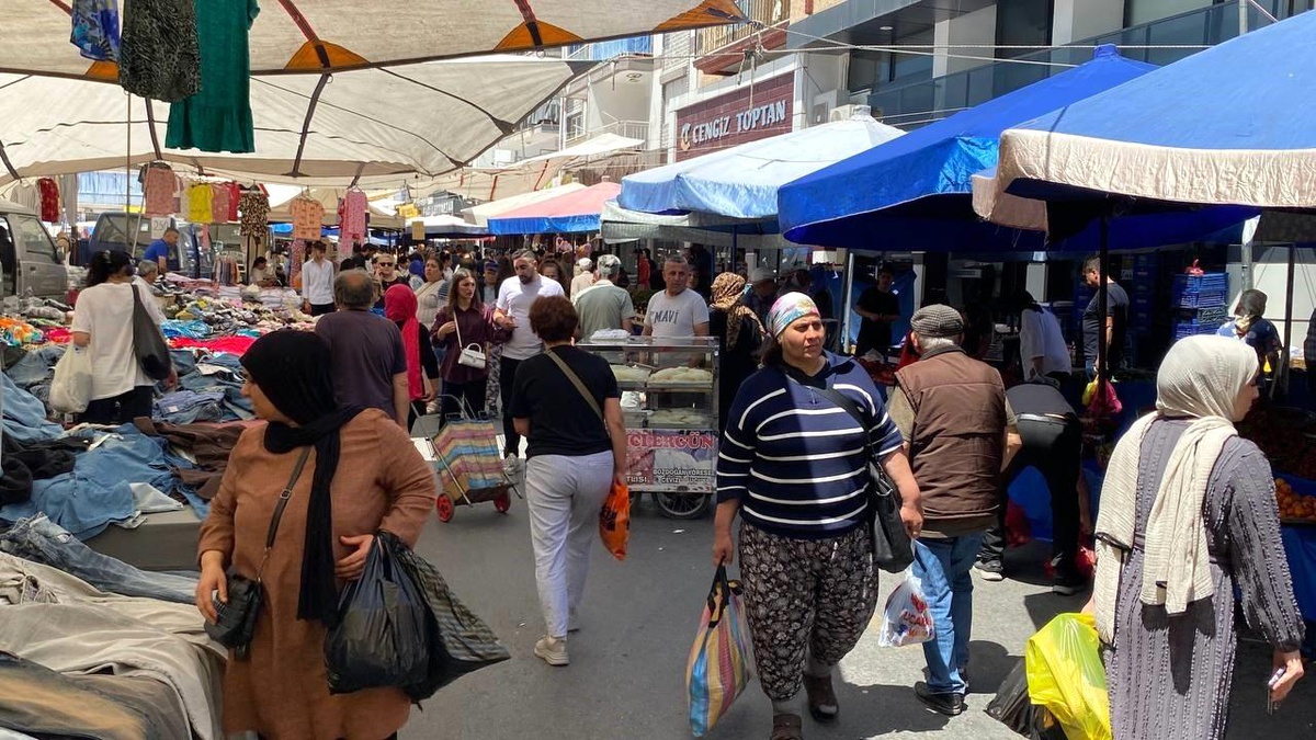 Efeler\'de sınav sessizliği için pazar düzenlemesi yapıldı