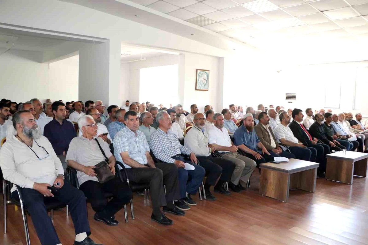 Elazığ\'da Kur\'an Kursu Eğitimi Semineri