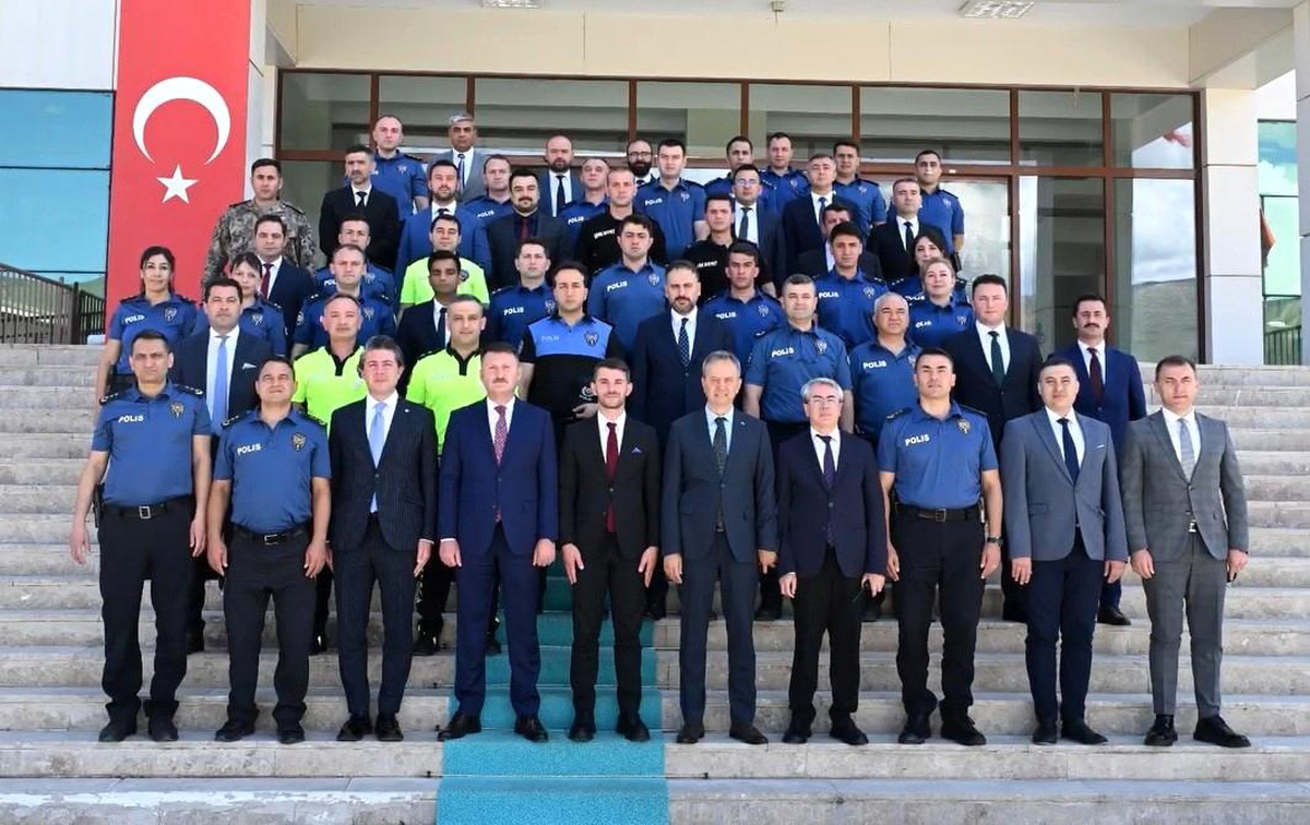 Erzincan Emniyeti\'nde Terfi Töreni
