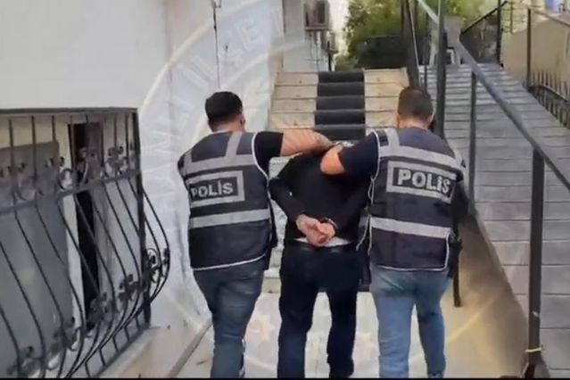 İstanbul’daki cinayetin şüphelisi Suriye’ye kaçmak isterken yakalandı