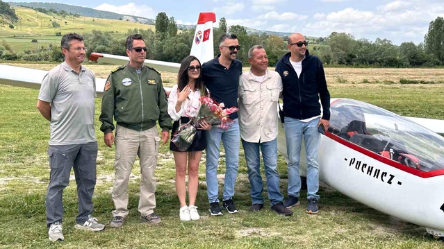 Gökyüzünde Romantik Evlilik Teklifi