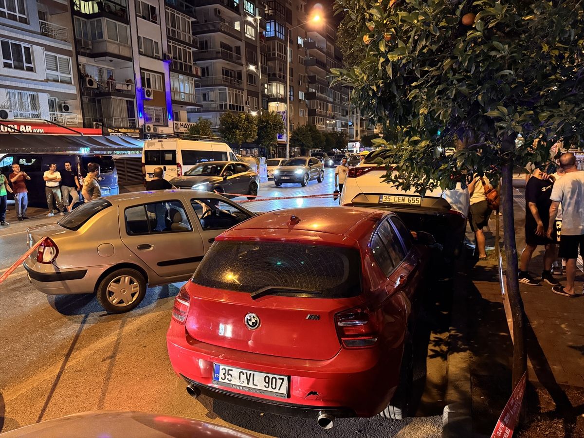 İzmir\'de Kalp Krizi Nedeniyle Trafik Kazası