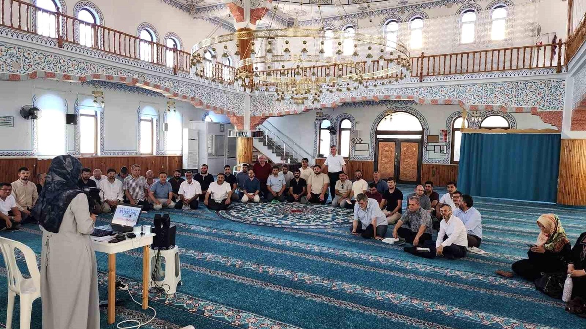 Köyceğiz\'de Yaz Kur\'an Kursları Semineri