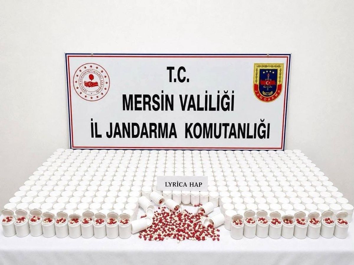 Mersin\'de Uyuşturucu Operasyonu: 7 Tutuklama
