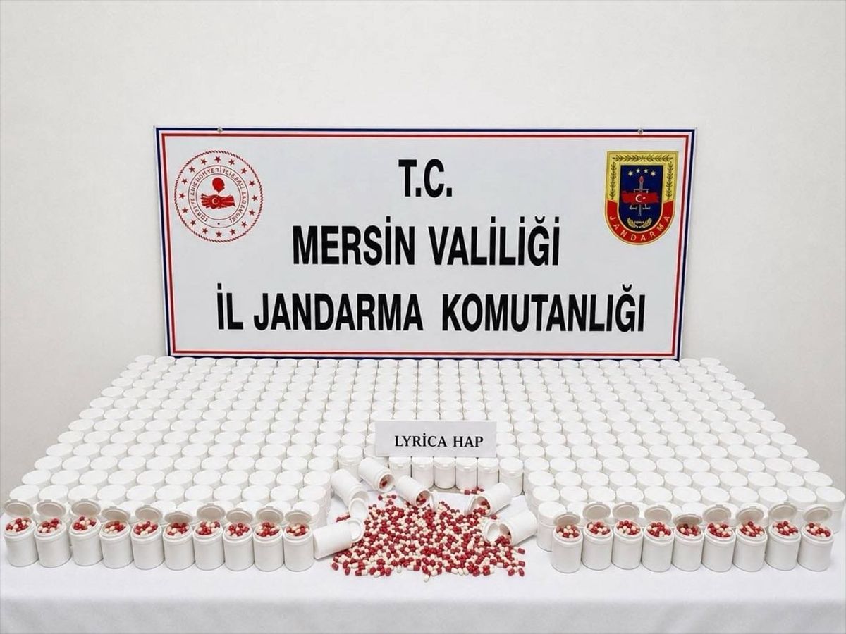 Mersin\'de Uyuşturucu Operasyonu: 7 Tutuklandı