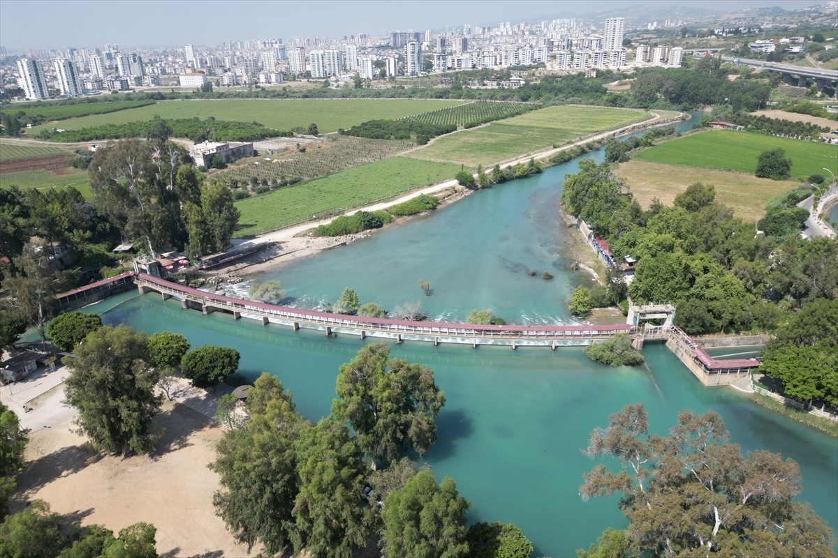Tarsus\'ta Baraj Gölü Denetimi