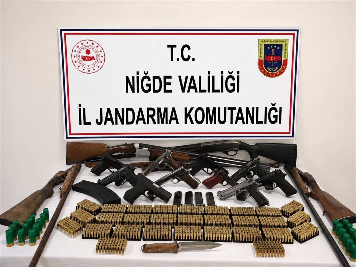 Niğde\'de Silah Kaçakçılığı Operasyonu