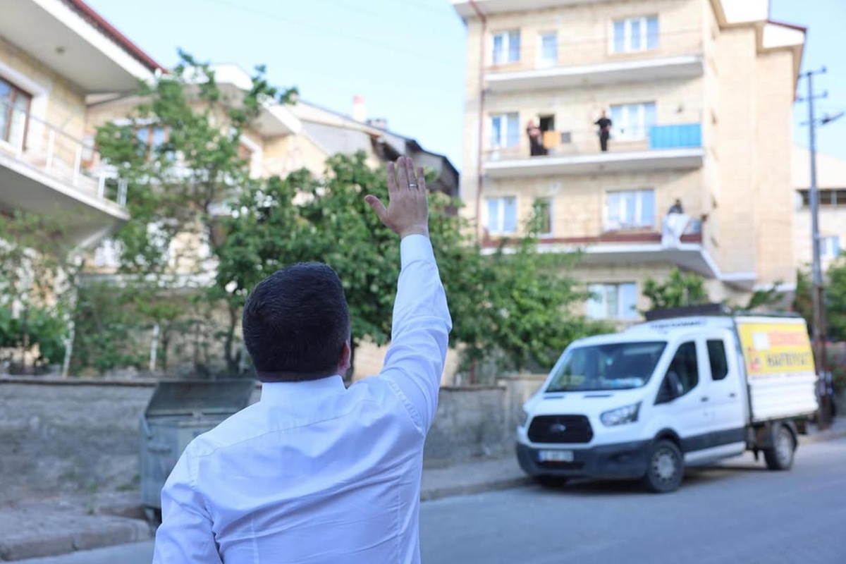"Rasim Arı AK Parti\'ye geri dönüyor" iddiası kulisleri hareketlendirdi