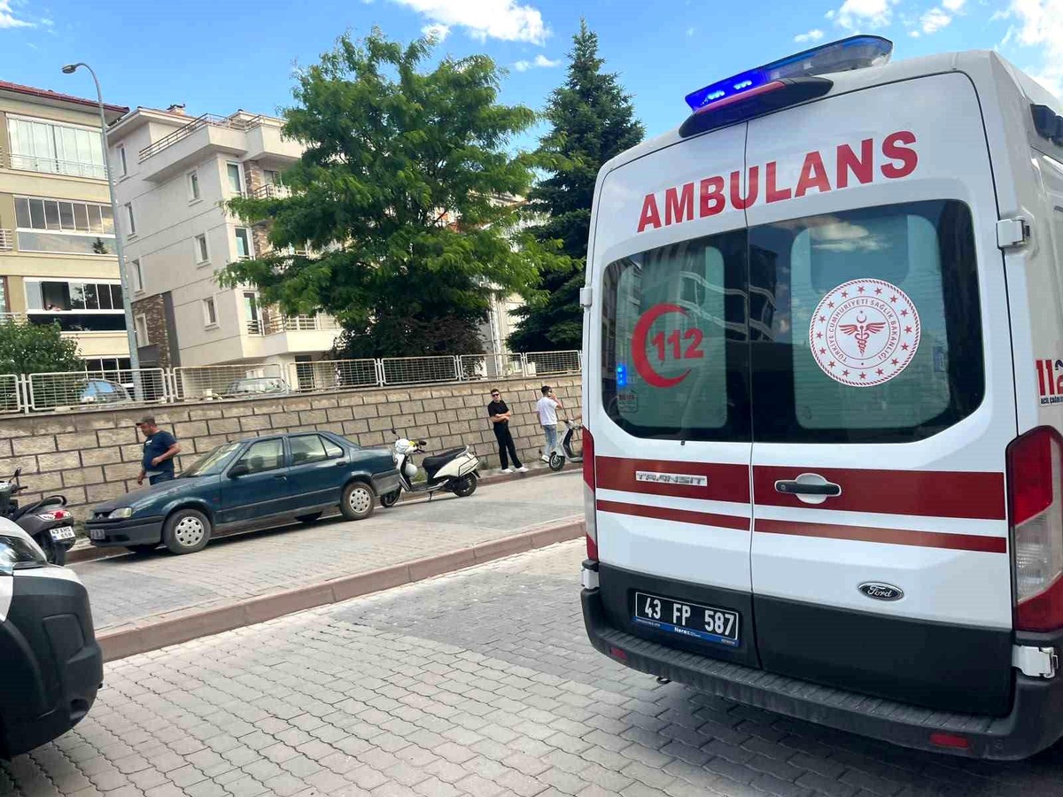 Tavşanlı\'da Motosiklet Kazası: Bir Yaralı