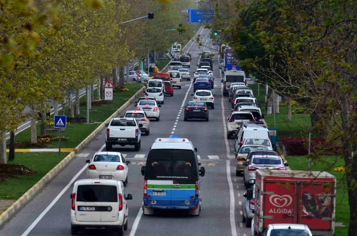 Tekirdağ\'da Trafiğe Kayıtlı Araç Sayısı 393 Bin 597