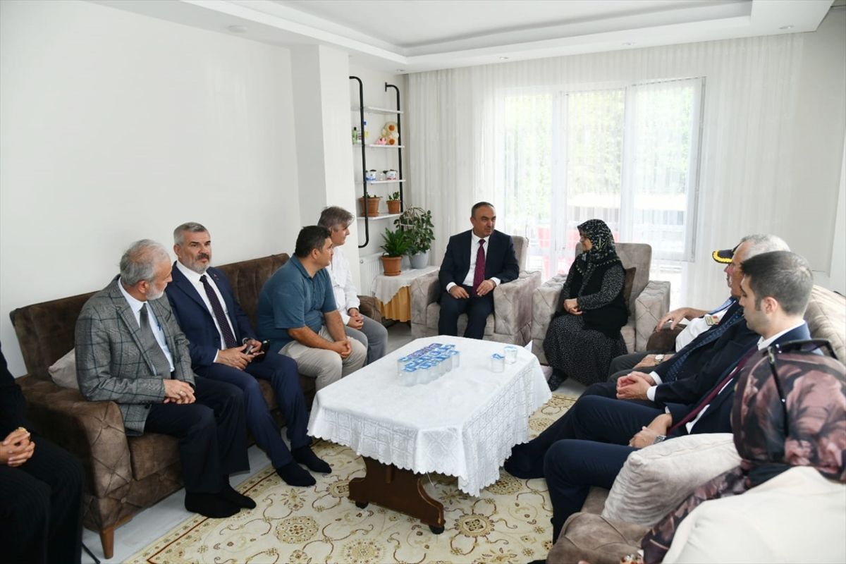 Vali Soytürk Hastaneye Ziyaret ve Taziye
