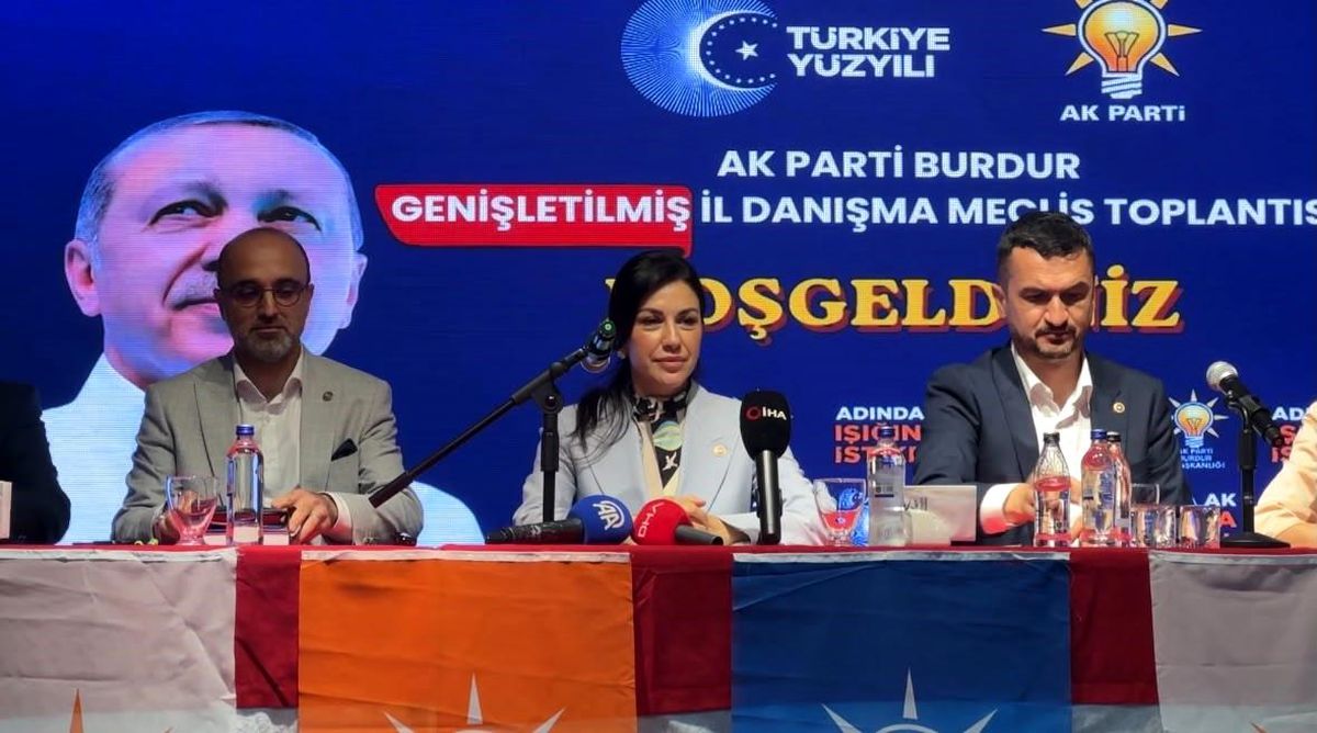 AK Parti Genel Başkan Yardımcısı Ayan: "Yapılanların halkımıza hizmet olarak dönmesine engel olan bir zihniyet var"