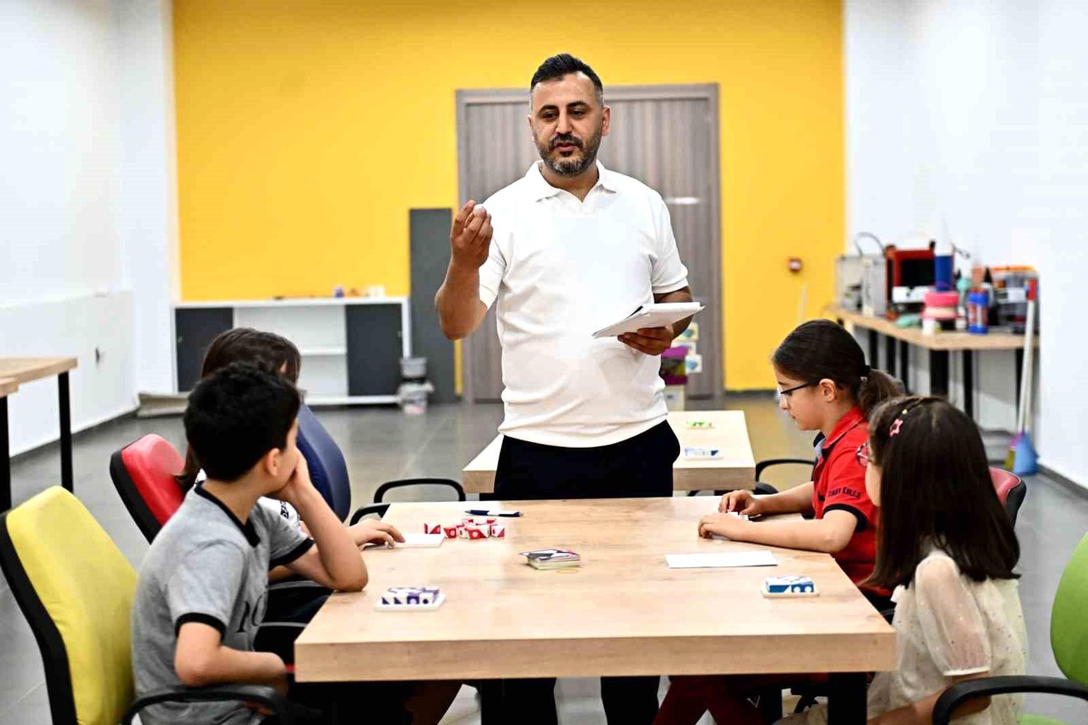 ASSİM\'de Akıl ve Zeka Oyunları Müsabakası heyecanı